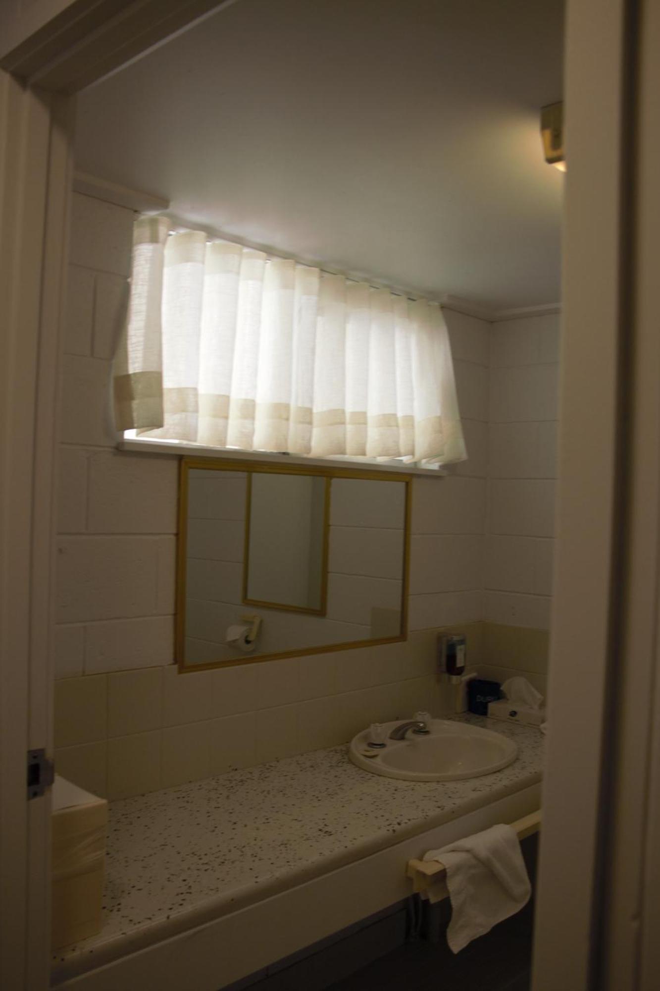 Bendigo Motor Inn Kangaroo Flat Екстер'єр фото