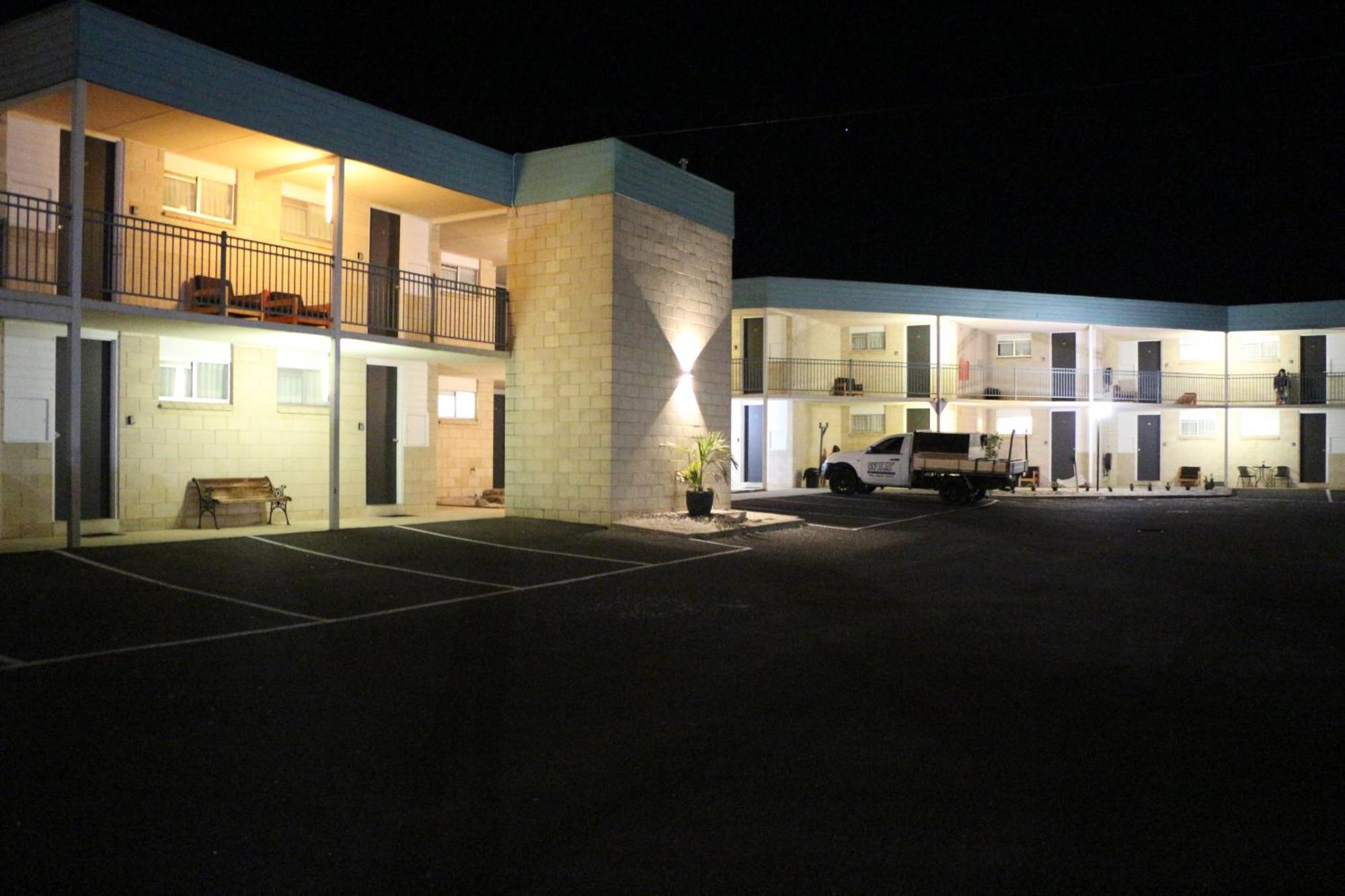 Bendigo Motor Inn Kangaroo Flat Екстер'єр фото