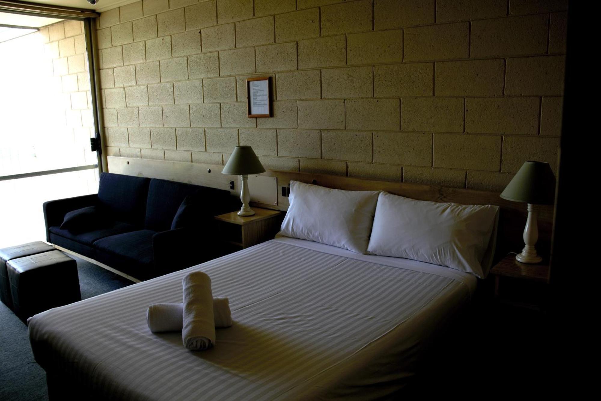Bendigo Motor Inn Kangaroo Flat Екстер'єр фото