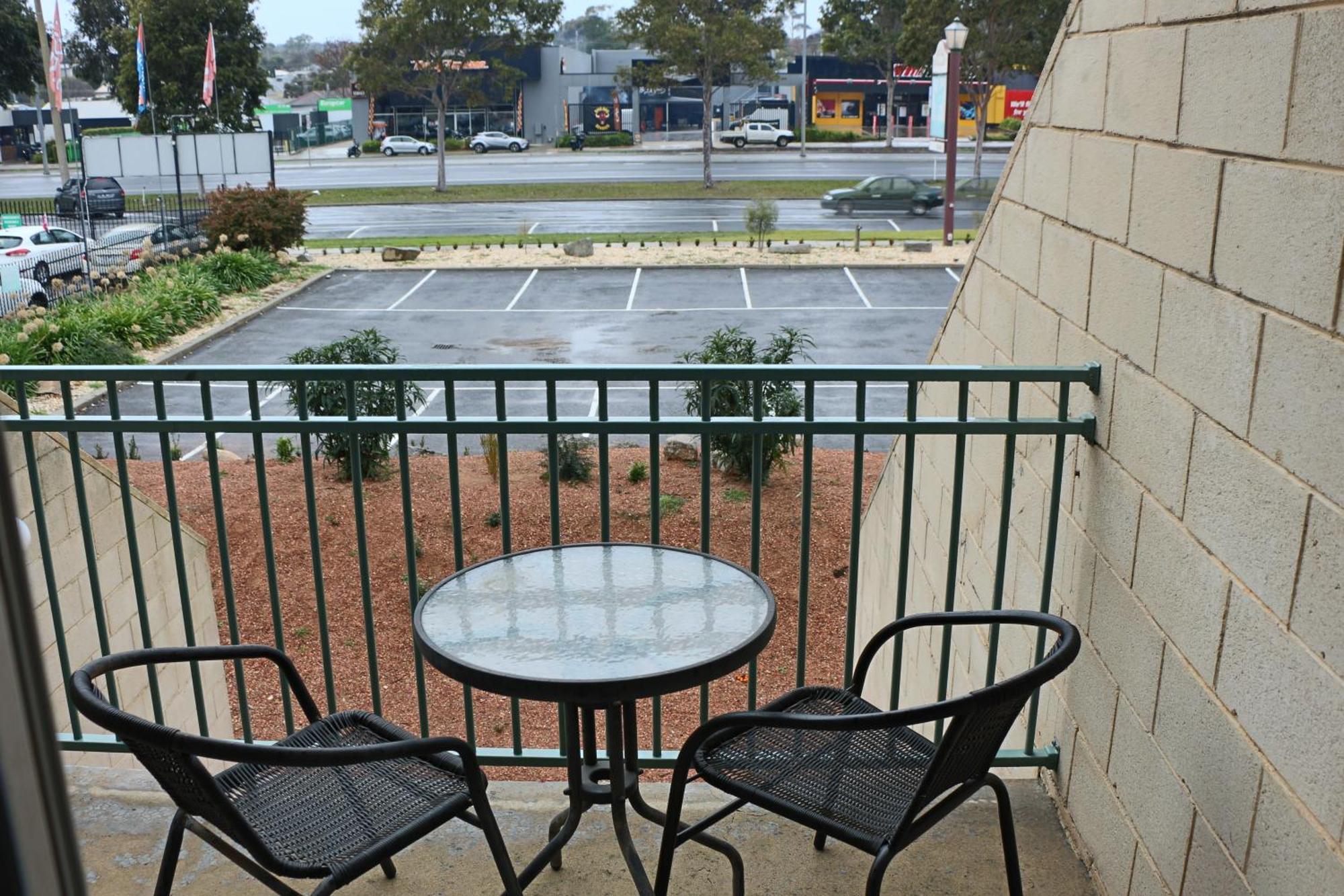 Bendigo Motor Inn Kangaroo Flat Екстер'єр фото